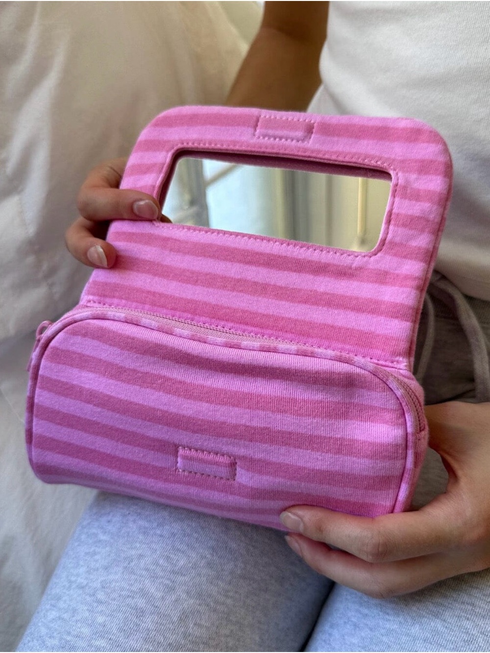Brandy Melville Pouch
